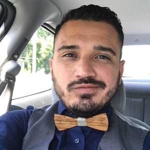 Meet your Posher, Christopher